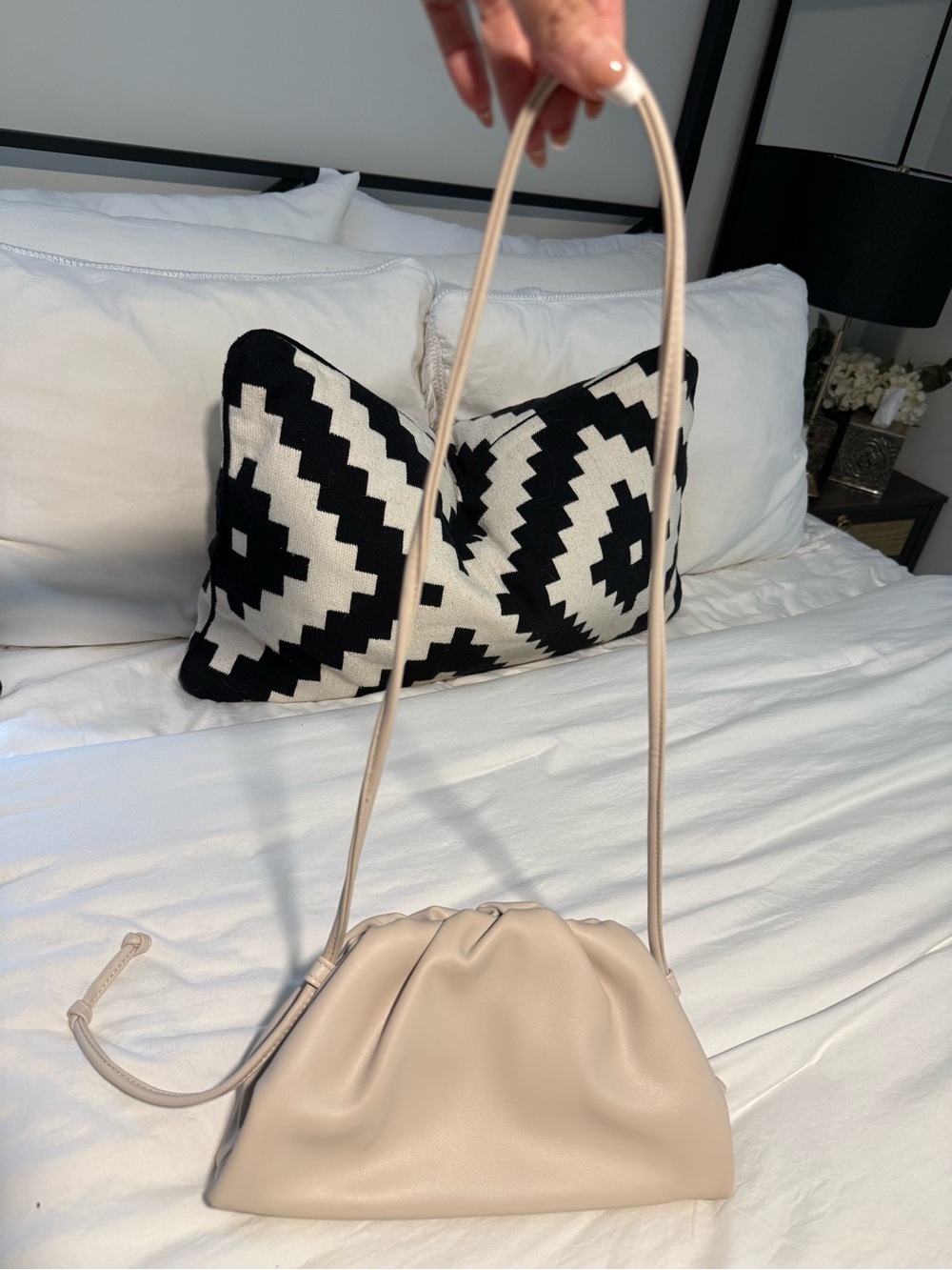 Minimalist Beige Ruched Crossbody Bag | Soft Vegan Leather Shoulder Purse - Picture 2 of 3